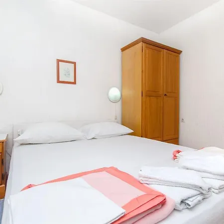 Osvit Apartment