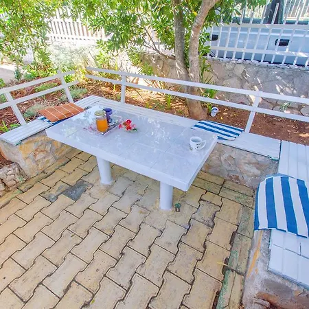 Osvit Apartment *