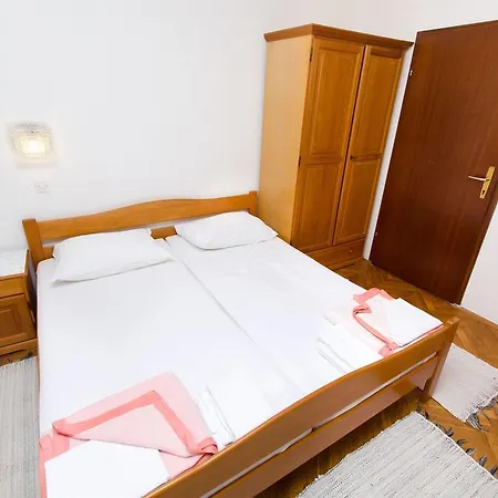 Osvit Apartment